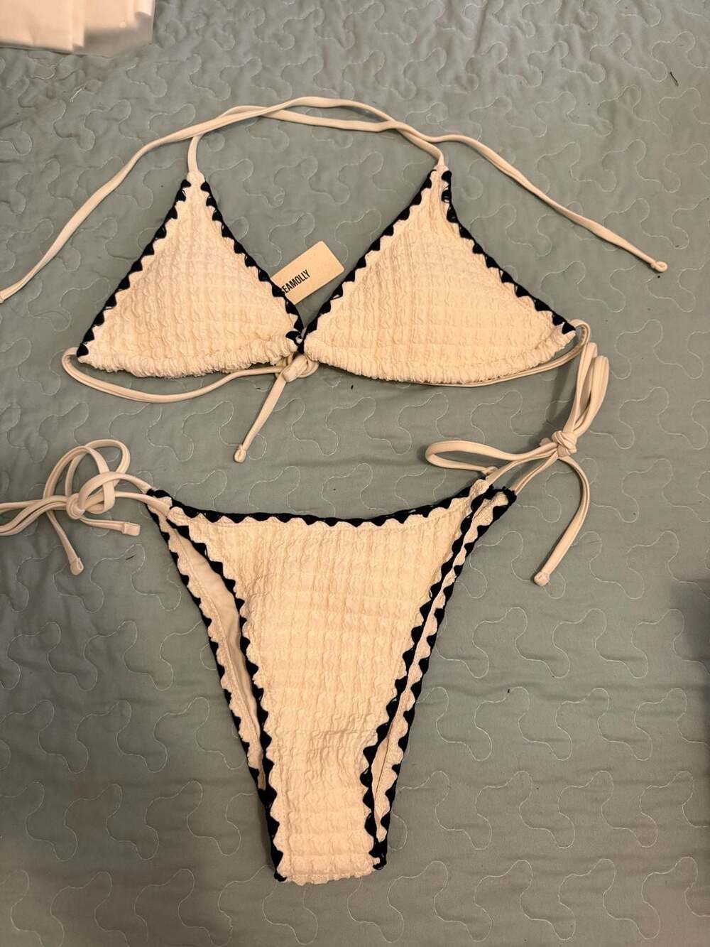 Contrast Color Textured Whip Stitching Halter Triangle Tie Si,